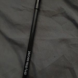 Dirty Little Secret Lip Liner in Rosie Posie